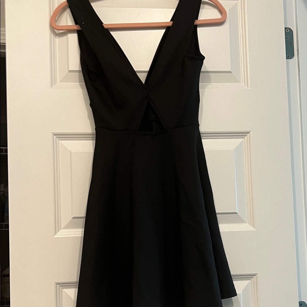 Forever 21 Black Sleeveless Mini Dress - Picture 11 of 11